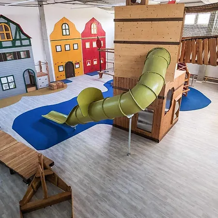 Two-bedroom In 5 *